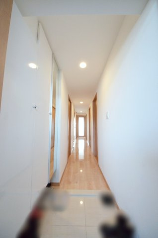 ヴェルディ三原駅東の玄関|玄関には大容量のシューズボックス有