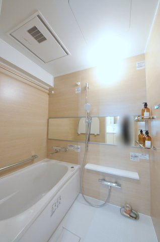 ライオンズマンション己斐本町の浴室|浴室換気乾燥暖房付ユニットバスに新規交換済