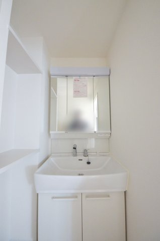 サンシティ庚午の独立洗面台