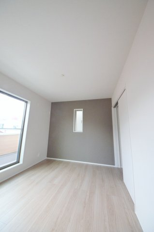 宇品御幸一丁目の洋室|全居室収納スペース有、お部屋が広く綺麗に使えます