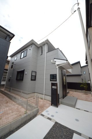 住吉二丁目の外観|当日内覧も可能です
お急ぎの方はお電話下さい