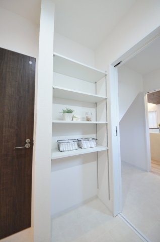 北大河町の収納|洗面所に収納スペースがあります