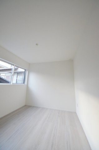 皆賀二丁目の洋室|全居室収納スペース有、お部屋が広く綺麗に使えます