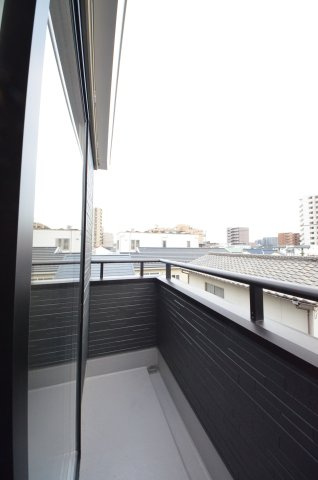 楽々園三丁目のバルコニー|バルコニーは二か所あります