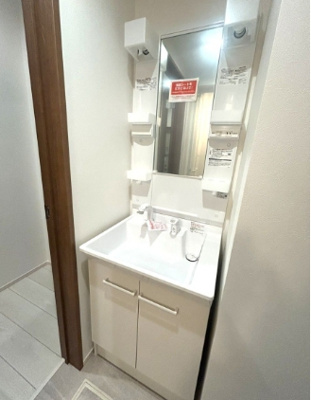 【洗面所】 | Leaf Terrace Takagi（リーフテラス高木） | 同シリーズ類似物件の参考写真です