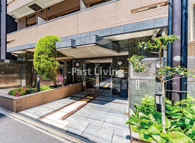 パレステュディオ御茶ノ水湯島駅前の外観