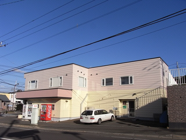 キャンパスハウスの外観