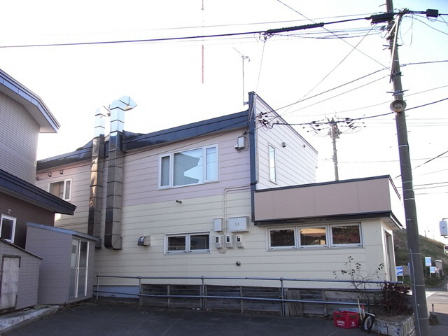 キャンパスハウスの外観