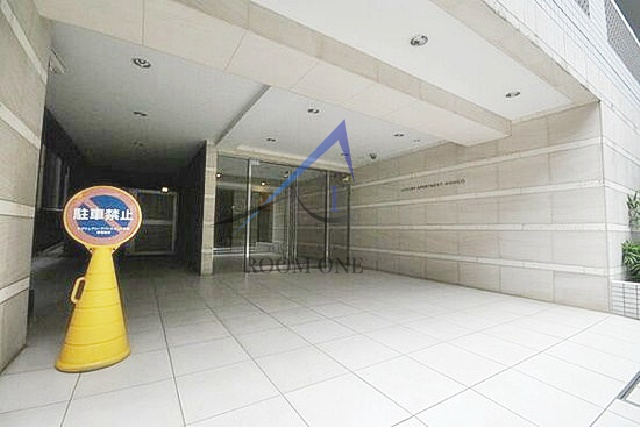 ラグジュアリーアパートメント本郷