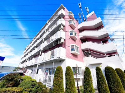 【外観】 | アドヴァンスTQ第二十日市場 | ◆爽やかな青空の下に贅沢なほどに降り注ぐ陽光、豊かな居住性と、クオリティが見事に調和した住空間は、住まうことの喜びを感じさせてくれます。