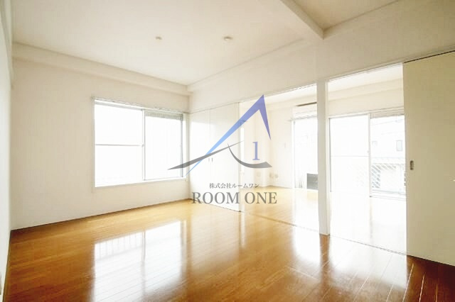 グリーンコーポラスの居間・リビング|洋室のお部屋です。