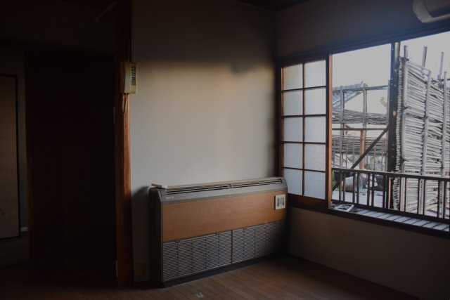 石塀小路 格式を継承する京町家の洋室