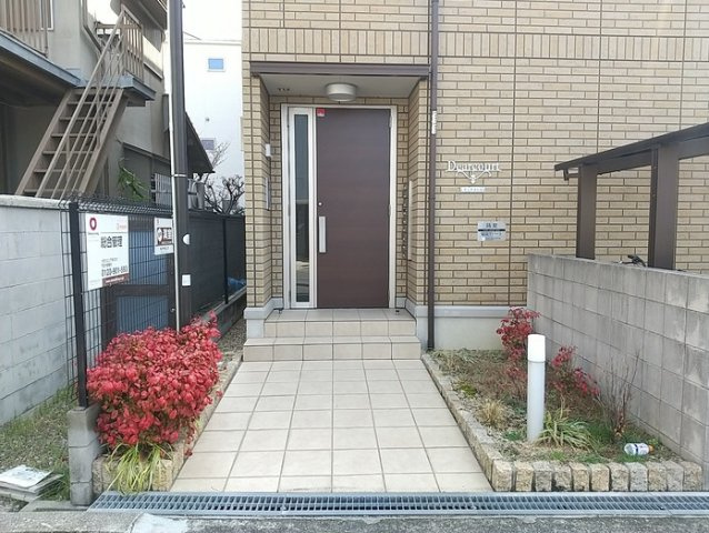 ディアコートのエントランス