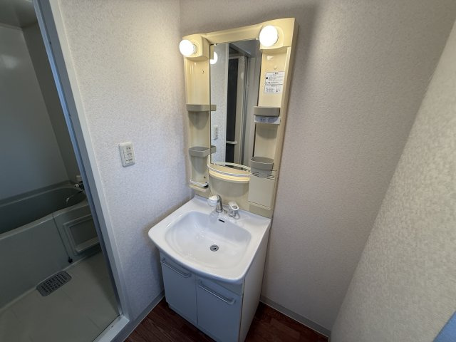 ハーメスアズールの独立洗面台