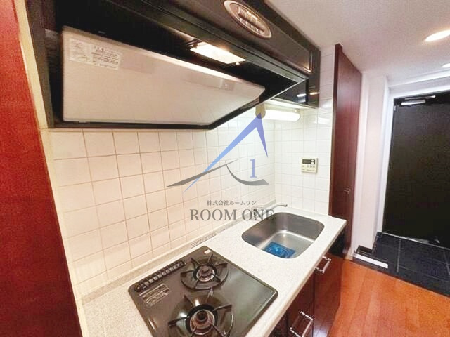 ＡＸＡＳ　ＫＯＴＡＫＥＭＵＫＡＩＨＡＲＡのキッチン|キッチンです。