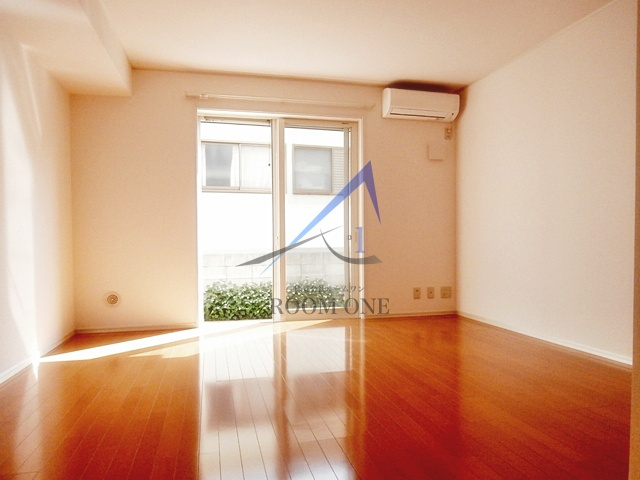 STELLAの居間・リビング|洋室のお部屋です。