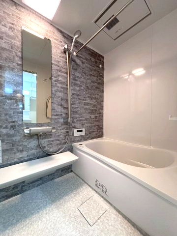 ジュエルコート白石中央の浴室