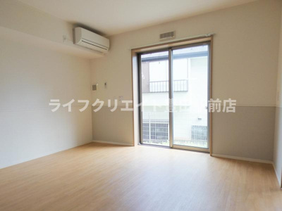 【居間・リビング】 | エルメゾン程久保Ⅱ