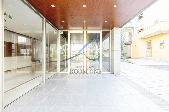 メイクスデザイン白金台のエントランス|エントランスです。