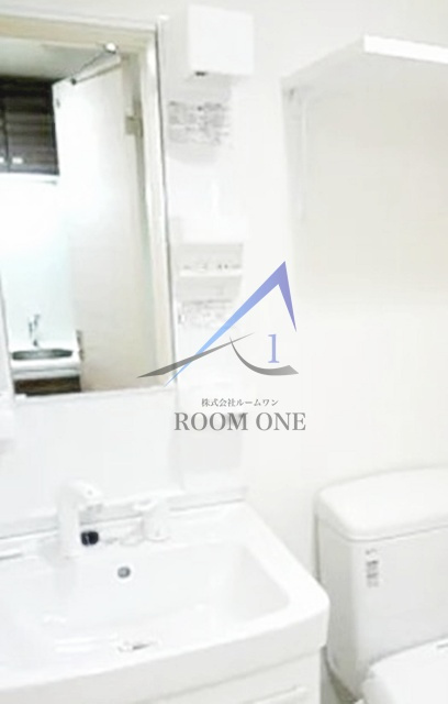 ＡＲＴＥＳＳＩＭＯ　ＦＩＮＯの洗面所|洗面台です。