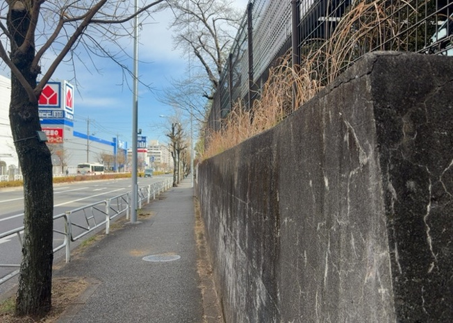 【展望】 | 八王子狭間住宅１号棟 | 眺望の良さを楽しめるダイニングキッチンで家族団らんの時間を過ごしてはいかがでしょうか。バルコニーから見える景色を家族で眺める時間は、時間が経つのを忘れてしまいそうですね。是非、現地を見に行きましょう！