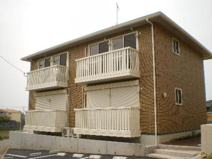 コルリス B棟の外観|綺麗な外観です☆