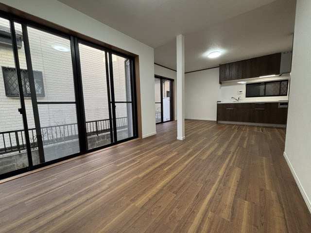 【居間・リビング】