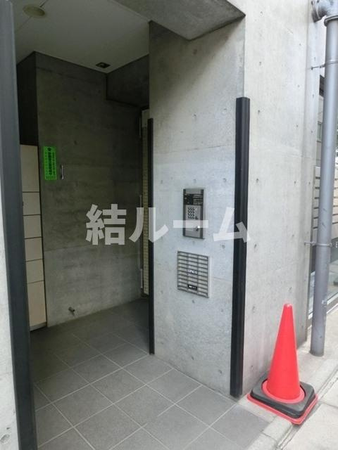 練馬区桜台１丁目の賃貸マンションのエントランス