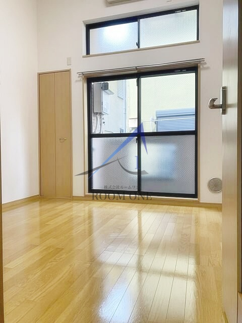 プレステージ中野坂上の居間・リビング|洋室のお部屋です。