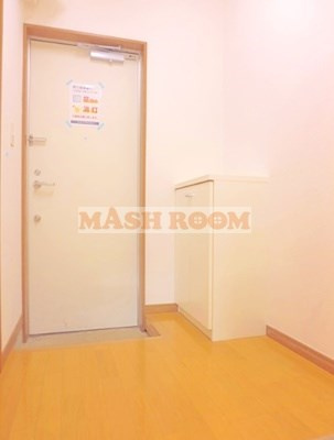 練馬区上石神井３丁目のアパートの玄関