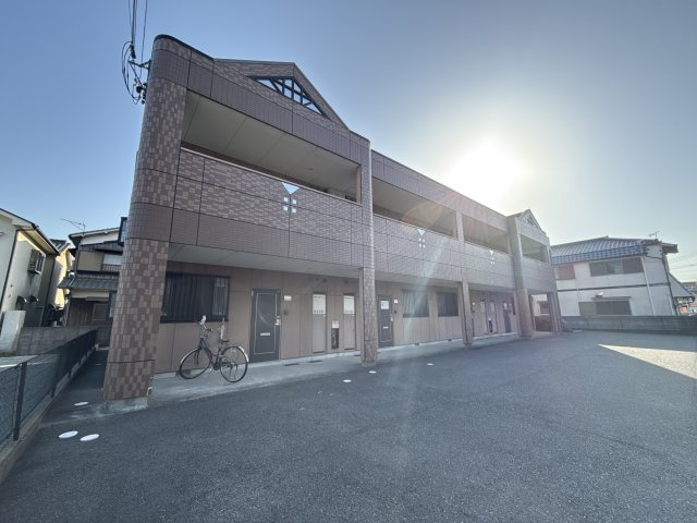姫路市飾磨区構２丁目のハイツ