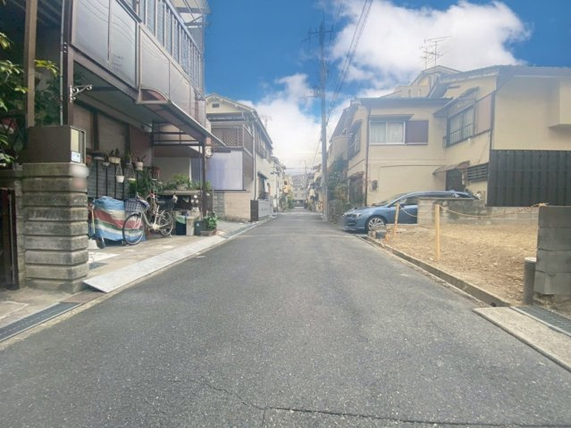 淀の原町ⅡBプラン　建築条件付土地の外観|＼☆土地のみのご購入も可能☆／
好きなハウスメーカー・建築会社で建築OK！
設計やデザインなどのこだわりが強い方、好きなだけ時間をかけて家造りをしたい方にオススメ！（R7.10撮影）