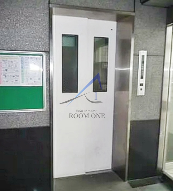 ｆマンションのその他共用部分|エレベーターです。