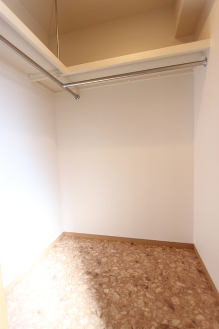 ディアコート千早の収納|現状優先です。