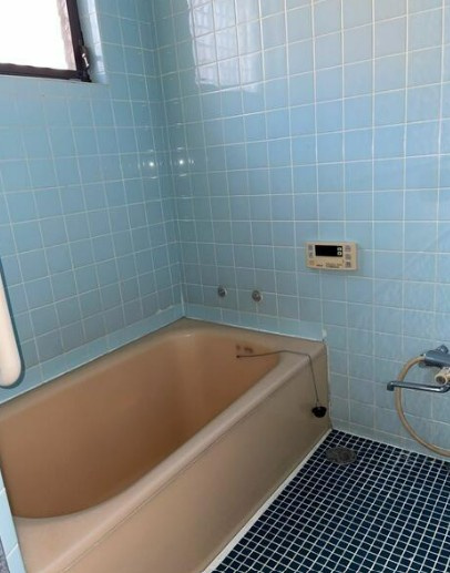 【中古】鶴ヶ島市脚折中古住宅の浴室|日々の疲れを癒すお風呂付です