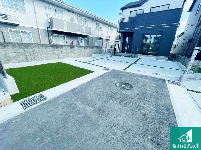 1日(土)2日(日)現地見学可能！　神戸市北区道場町道場　全5邸の駐車場|駐車スペース！散水栓があるので、こまめに愛車を洗えます！