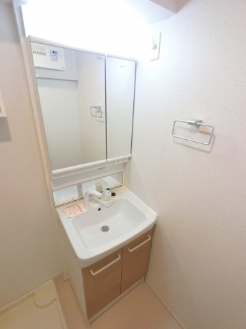 【独立洗面台】