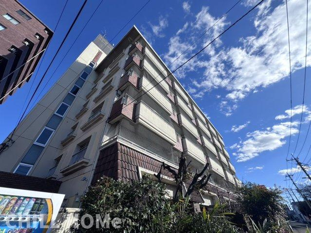 ウイング下小出のエントランス|他社様掲載物件もまとめてご紹介、ご案内可能です(^^)/