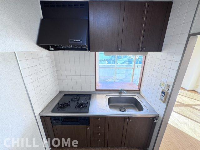 ウイング下小出のキッチン|他社様掲載物件もまとめてご紹介、ご案内可能です(^^)/