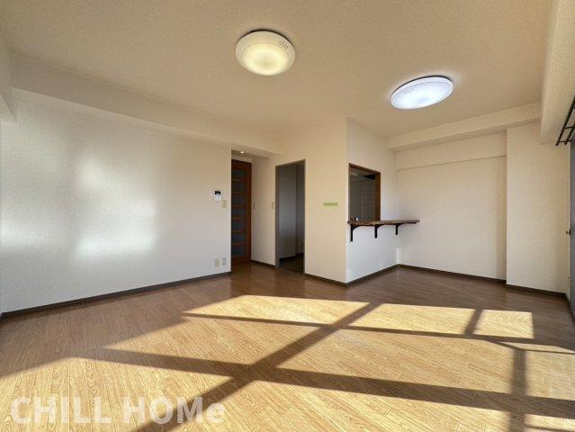 ウイング下小出の居間・リビング|他社様掲載物件もまとめてご紹介、ご案内可能です(^^)/