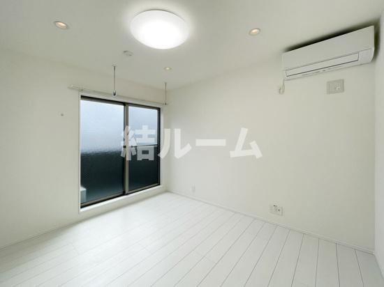 板橋区中台３丁目のアパートの居間・リビング