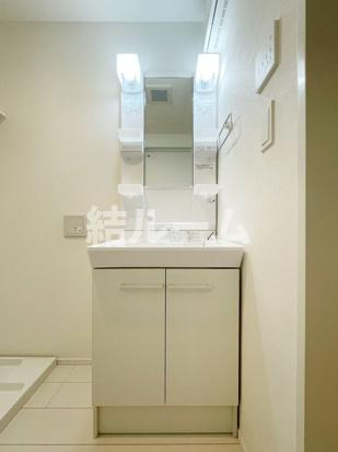 板橋区中台３丁目のアパートの洗面所