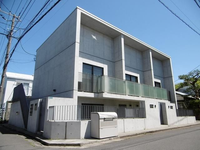 メゾンアズールの外観