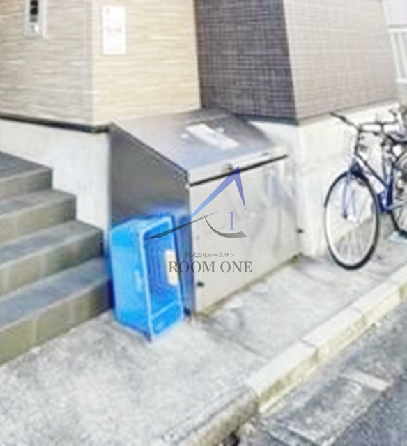 プレジール日吉のその他共用部分|敷地内ごみ置き場です。