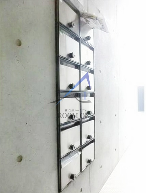 アンビシャス多摩川のその他共用部分|集合ポストです。