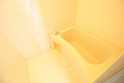 【浴室】 | ラベンダー真上