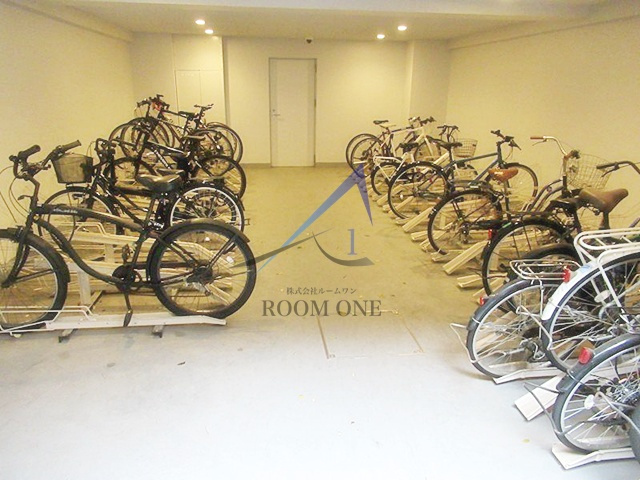 ＡＲＣＯＢＡＬＥＮＯ ＭＵＳＡＳＨＩＫＯＳＵＧＩのその他共用部分|駐輪場です。