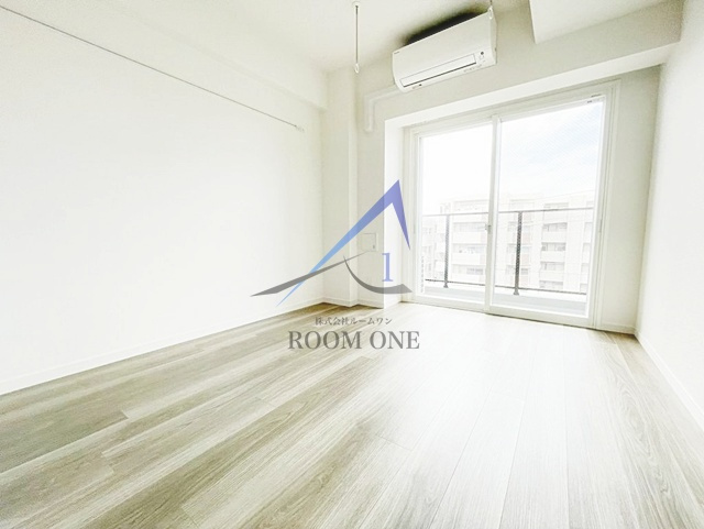 ＡＲＣＯＢＡＬＥＮＯ ＭＵＳＡＳＨＩＫＯＳＵＧＩの居間・リビング|洋室のお部屋です。