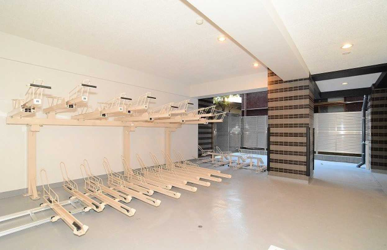 グランドコンシェルジュ三宿アジールコート　ネット無料 ウォークインクローゼット　オートロックのその他