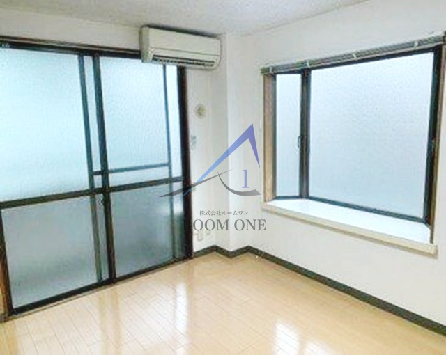 山科ハウスの居間・リビング|洋室のお部屋です。